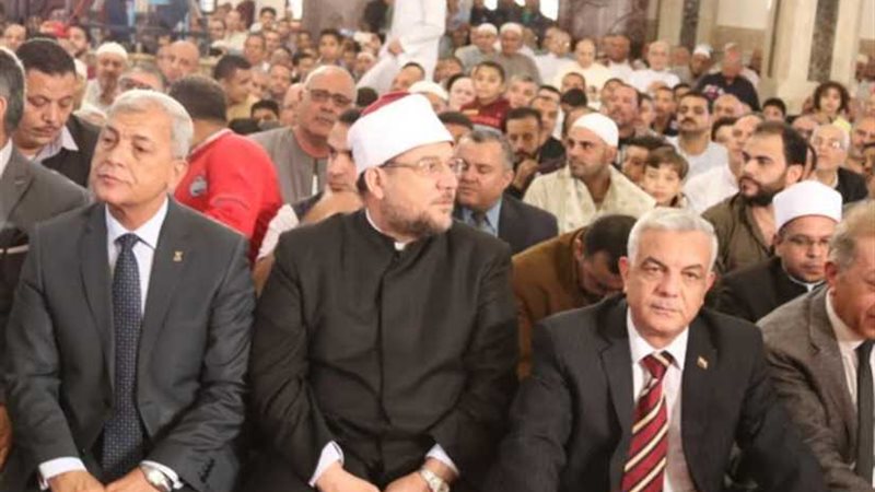 بحضور وزير الأوقاف..