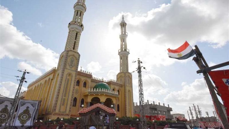 محافظ البحيرة يفتتح