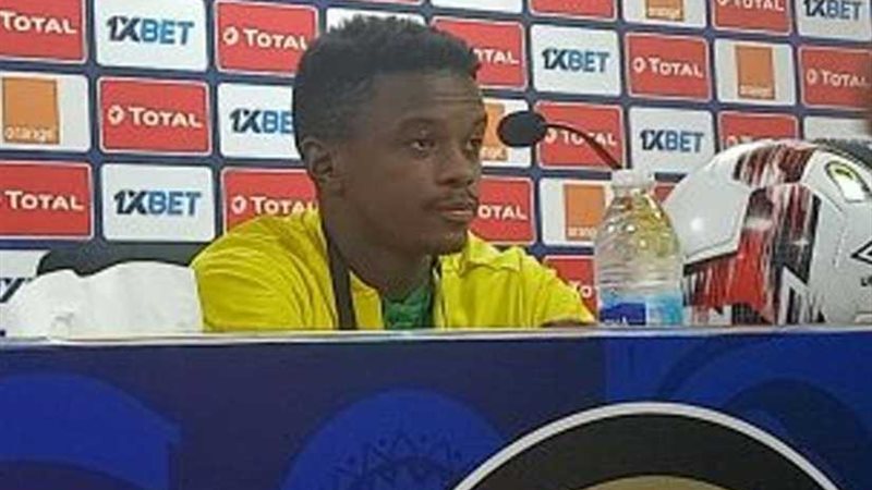 لاعب جنوب إفريقيا: