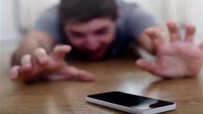 عشان متتجننش.. 6 علامات تؤكد أنك محتاج استراحة من السوشيال ميديا