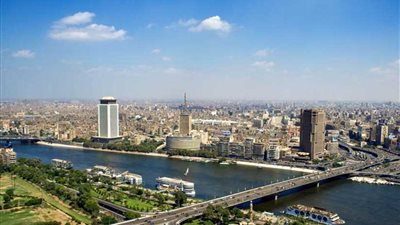 طقس اليوم معتدل نهارًا مائل للبرودة ليلًا والحرارة بالقاهرة 27