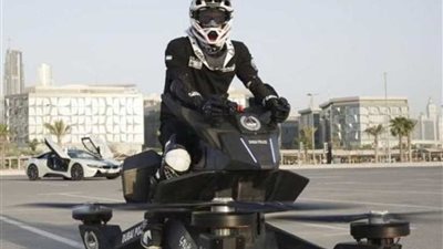 طرح أول دراجة بخارية طائرة.. قريبًا