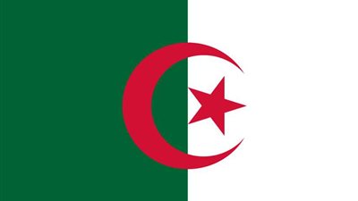 سلطة الانتخابات بالجزائر: زيارة مرشحي الرئاسة للمساجد ليست ممنوعة