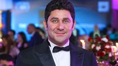 بعد أن اعتذر عنها ماجد الكدوانى ورفضتها سوسن بدر: «هولاكو» تطيح بـ«شاكر» من المسرح القومى