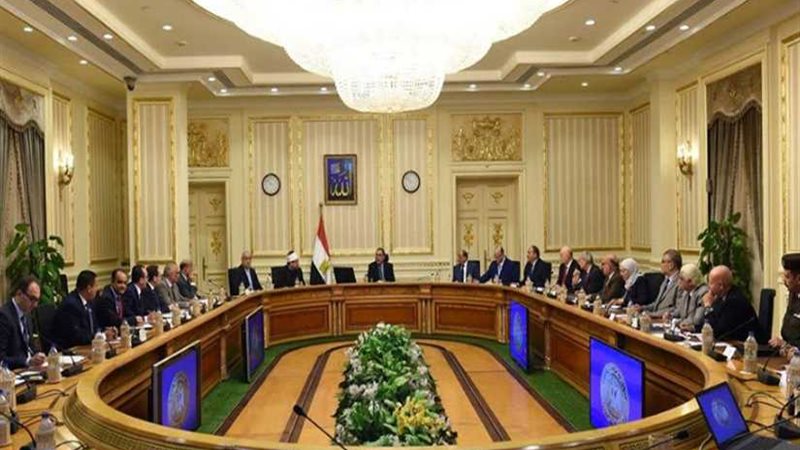 مدبولي يتابع الموقف