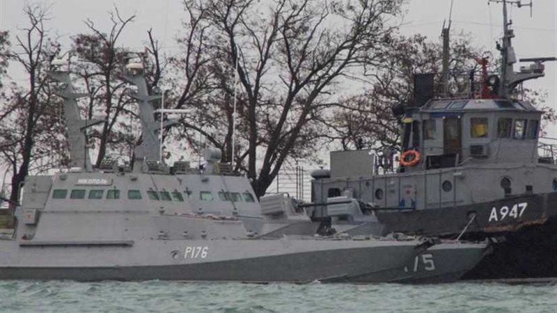 روسيا تفرج عن 3 سفن