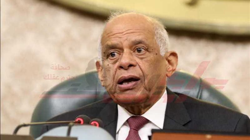 عبد العال يحيل مشروعي