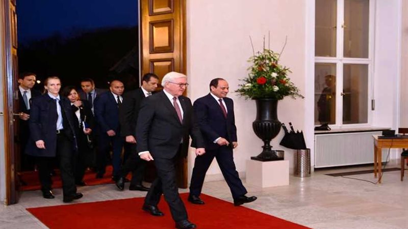 بدء مباحثات قمة ثنائية