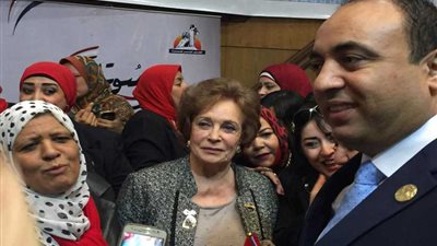 عبد العزيز في 