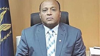 تجردا من الإنسانية.. أب وزوجته عذبا 