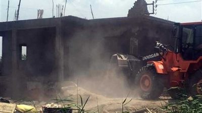 إزالة 15 حالة تعدي على بحيرة المنزلة