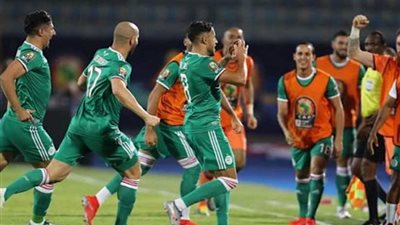 الجزائر يتصدر مجموعته الإفريقية بهدف عالمى للبلايلى