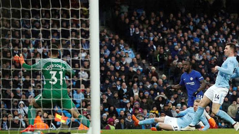 بهدف سيلفا.. مانشستر