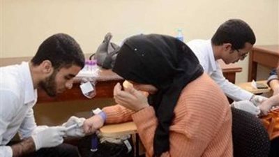 مسح طبي لفيروس 