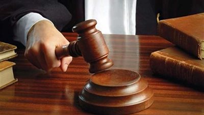 تأجيل محاكمة 63 متهمًا في أحداث الدابودية والهلايل لـ9 مايو