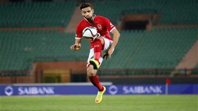 طبيب الأهلي ينفي تعرض ميدو جابر لإصابة مزمنة