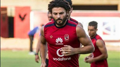 طبيب الأهلي يكشف موعد عودة 