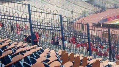 جماهير الأهلي تتوافد على مدرجات استاد القاهرة