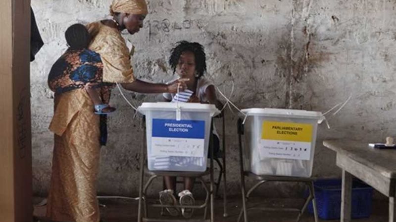 سيراليون تنتخب رئيسا