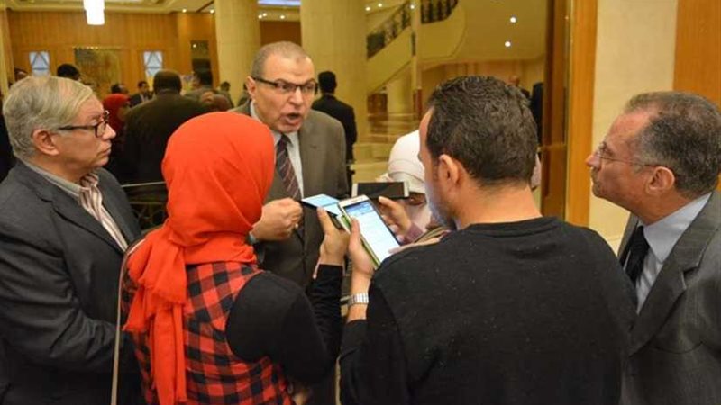 9 آلاف عامل غير منتظم