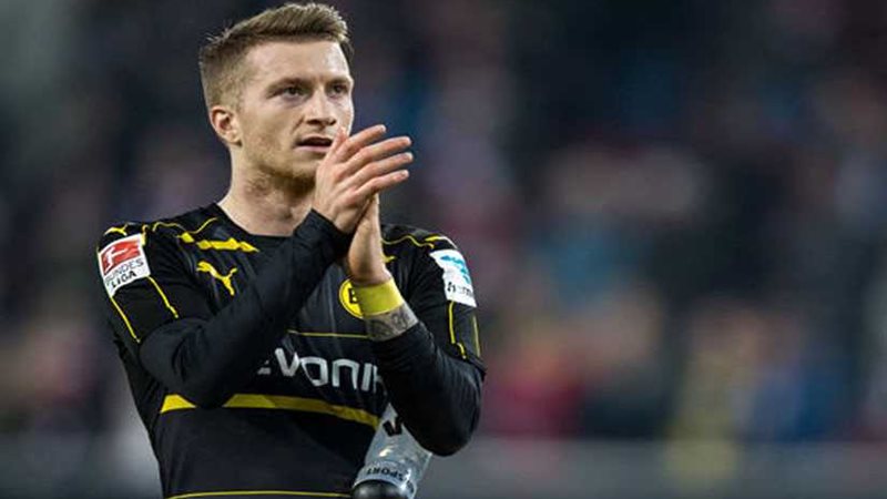 ماركو رويس يمدد عقده