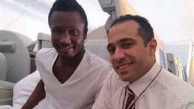 تأكيدا لانفرادنا..