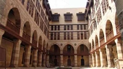 انطلاق مهرجان النخيل لفناني الحرف التراثية ببيت السناري