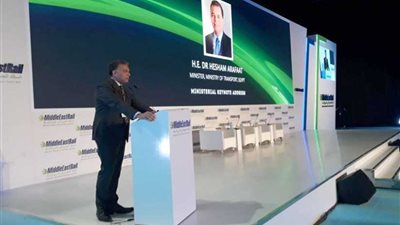 وزير النقل يشارك في فعاليات معرض السكك الحديد بدبي