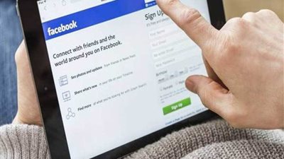 ضبط ممرض يروج لشهادات مزورة على 