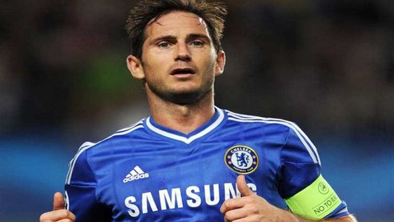 لامبارد يحذر تشيلسي