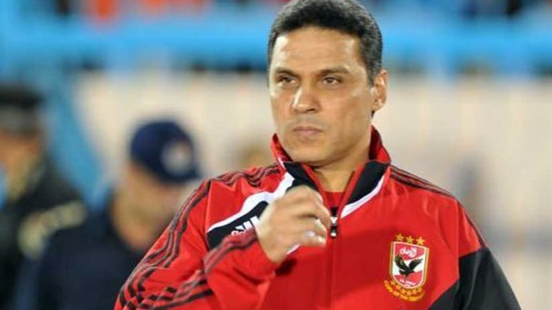 البدري يمنح لاعبي