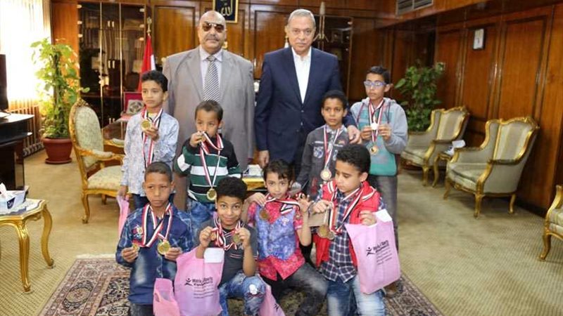 محافظ قنا يكرم أبطال