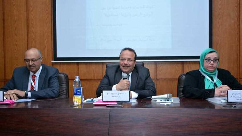 تلوث البحيرات.. ندوة