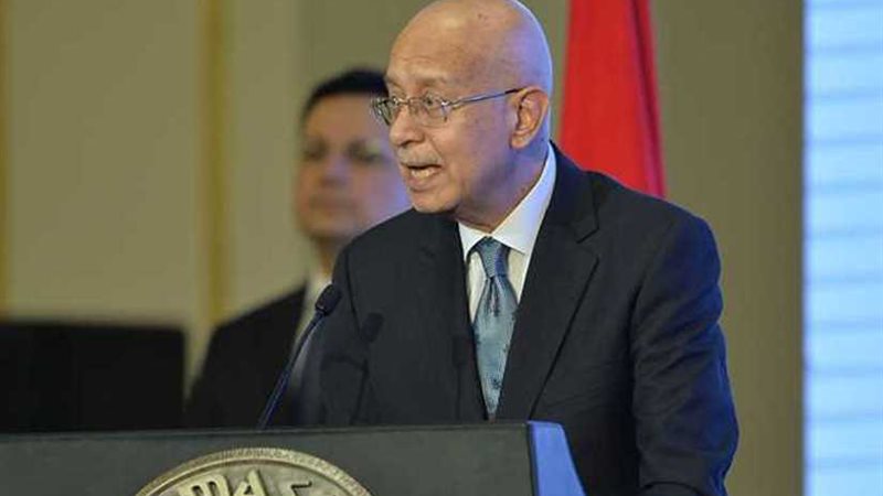 إسماعيل يناقش 4 ملفات