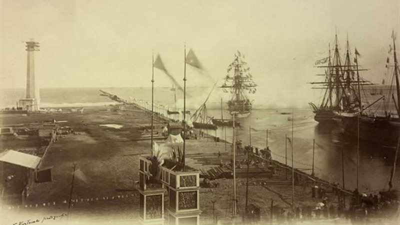 قصة مصر في 180 عاما