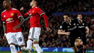 مانشستر يونايتد يخرج من ثمن نهائي أبطال أوروبا بثنائية إشبيلية