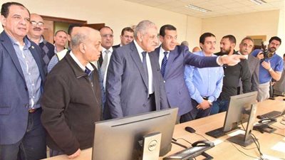 محلب والدسوقي يتفقدان 