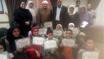 أزهرية المنوفية تكرم طلابها الفائقين (صور)