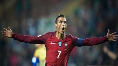 رونالدو وجوميز يقودان البرتغال في ودية الفراعنة