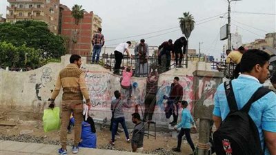 إغلاق مزلقان 