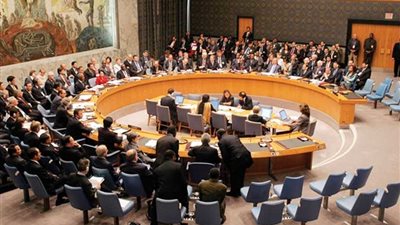 مجلس الأمن يدين تهديدات الحوثيين للمدنيين ويطالب بفتح جميع الموانئ