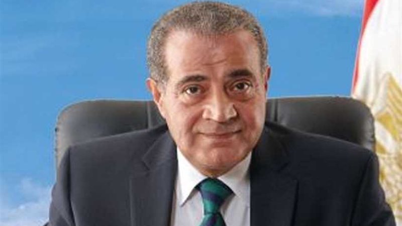 رئيس الوزراء يتلقى