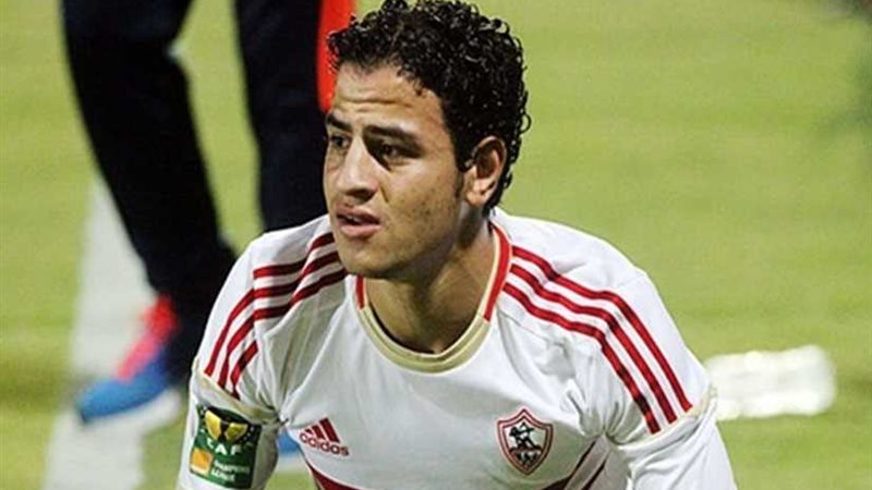 أحمد توفيق يوقع للأهلي