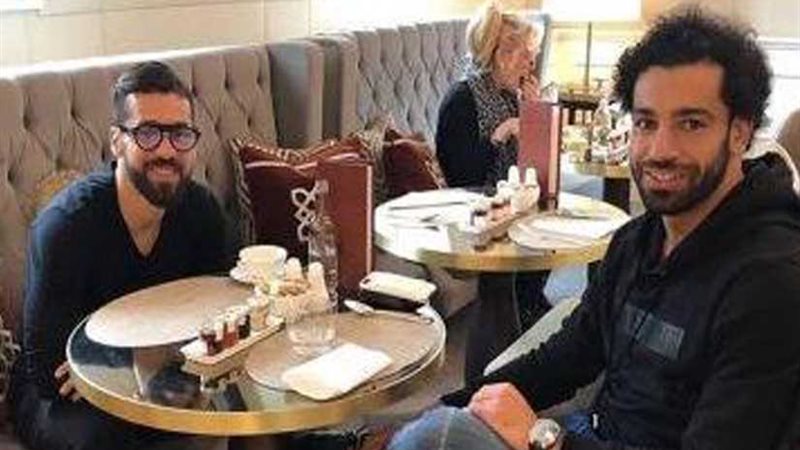 محمد صلاح ينشر صورته