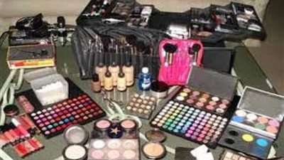 بني سويف..ضبط مصنع مستحضرات تجميل غير مرخص