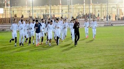 مران ساعة وربع للزمالك على ملعب السلام