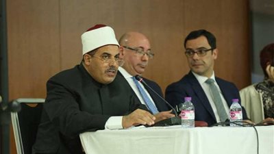 رئيس جامعة الأزهر: المهاجر المسلم مأمور بالتعايش والتعارف والاندماج