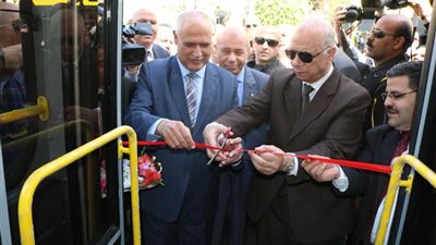 12 أتوبيسا بطابقين في شوارع القاهرة بتكلفة 28 مليون جنيه