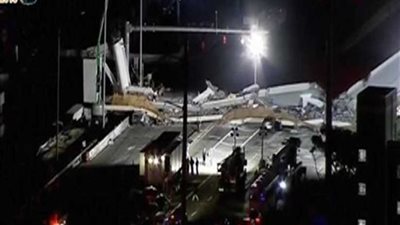 لقطات حية لانهيار جسر للمشاه بفلوريدا (فيديو)