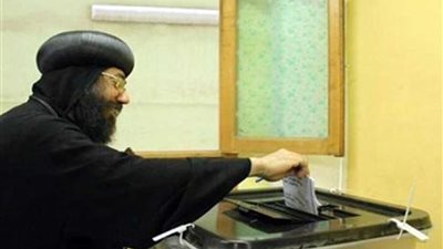 أسقف عام باريس وشمال فرنسا يدلي بصوته في الانتخابات الرئاسية